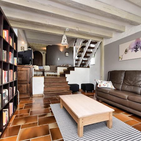 Holiday Home In Virton With Swimming Pool エクステリア 写真