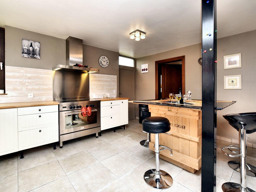 Holiday Home In Virton With Swimming Pool エクステリア 写真